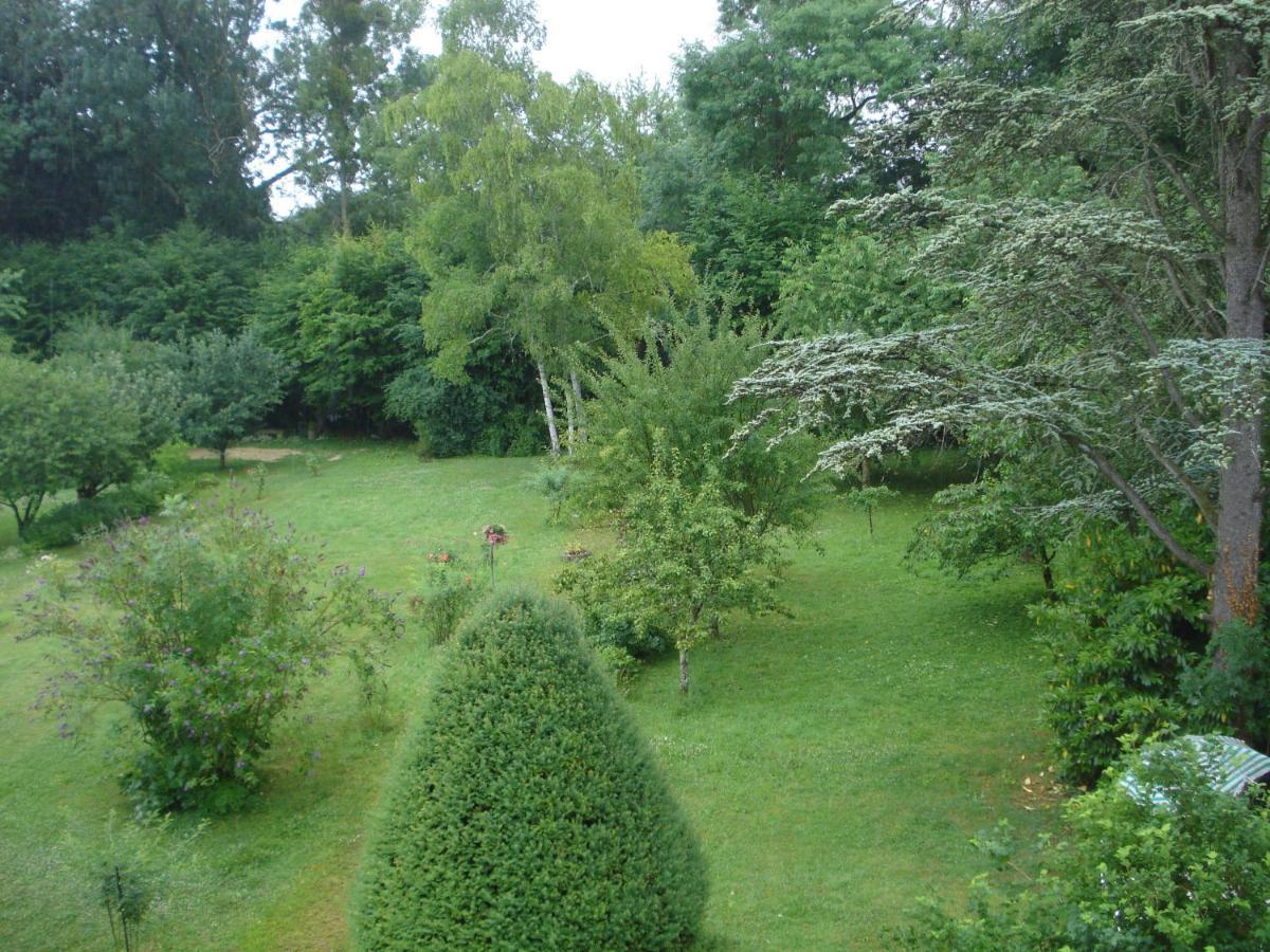Le Chevalier D'Eon Bed & Breakfast Tonnerre Luaran gambar